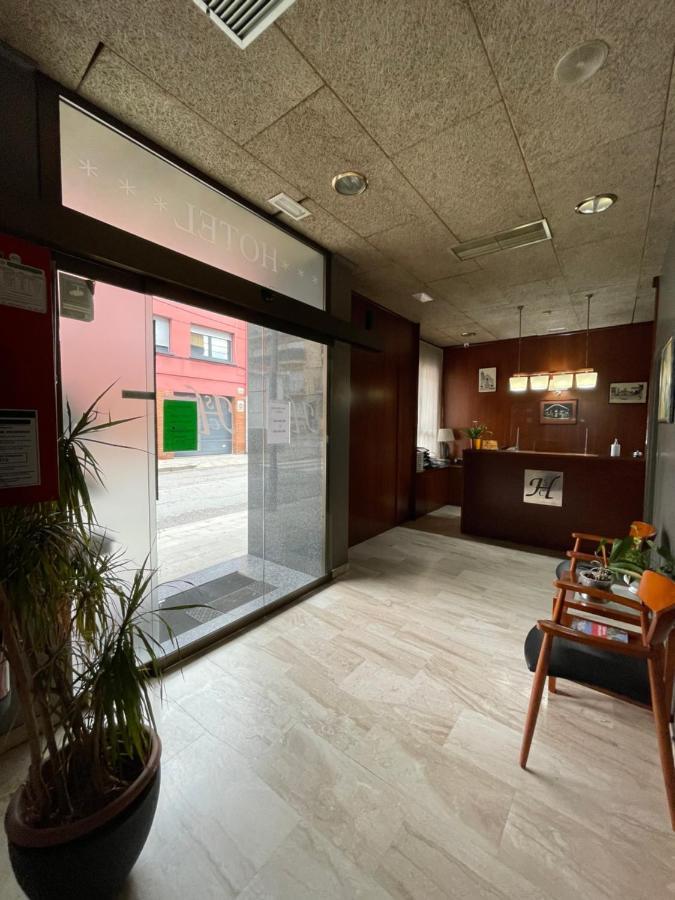 Hotel サント・セロニ エクステリア 写真