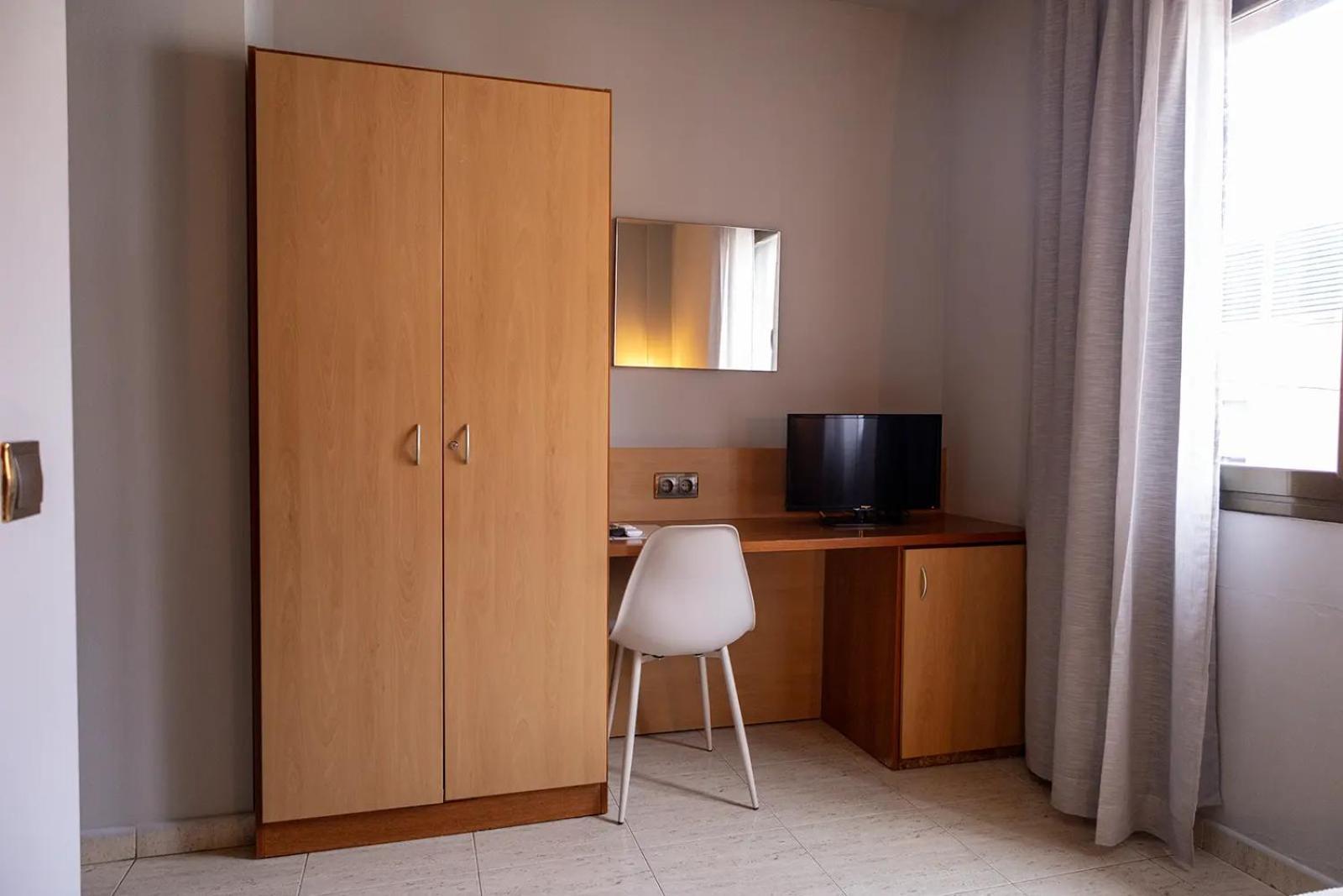 Hotel サント・セロニ エクステリア 写真